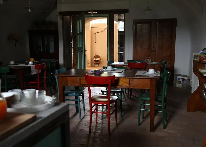 住宿加早餐酒店 迪名诺拉住宿加早餐旅馆 4*